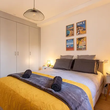 Jj8 - Magnifique 3pieces, Entierement Renove, Clim, Vieux-nice Apartment *