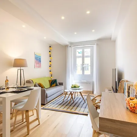 Jj8 - Magnifique 3pieces, Entierement Renove, Clim, Vieux-nice Apartment Nice